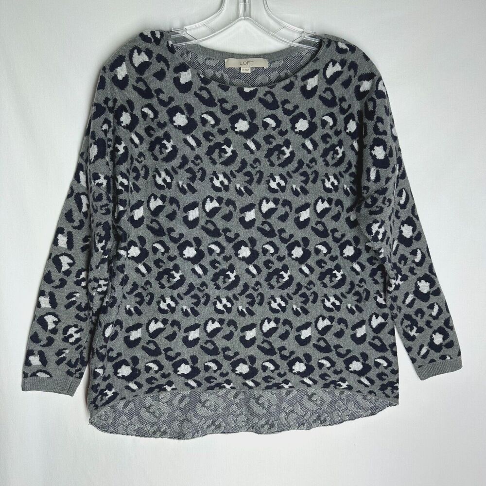 Ann Taylor LOFT Womens Gray Leopard Print Sweater Knit High Low Pullover Size XS